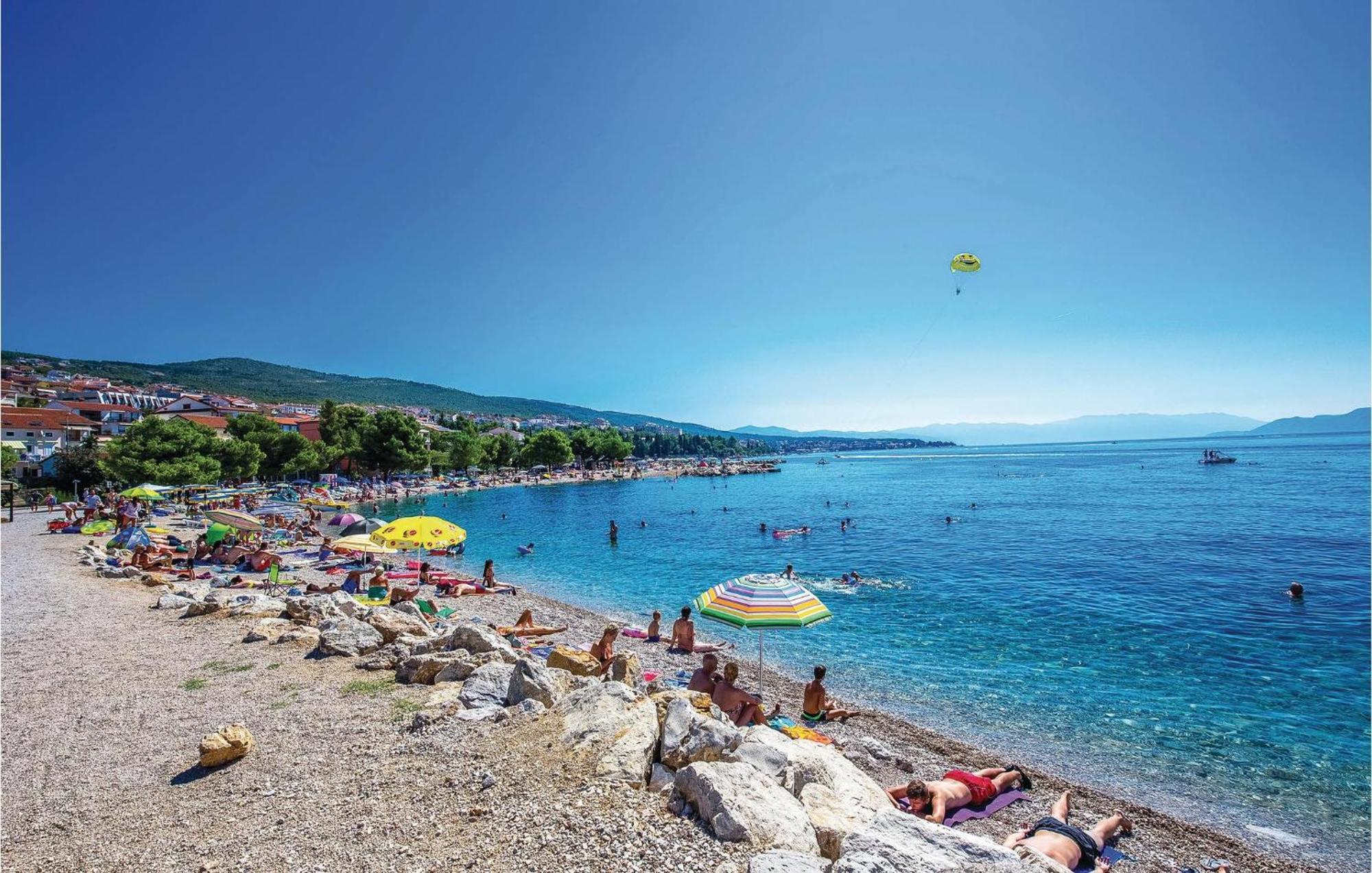Stunning Apartment In Crikvenica With Wifi Екстер'єр фото